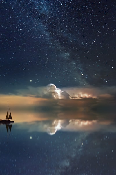 科幻剧《边缘世界》海报，未来科技与虚拟现实场景